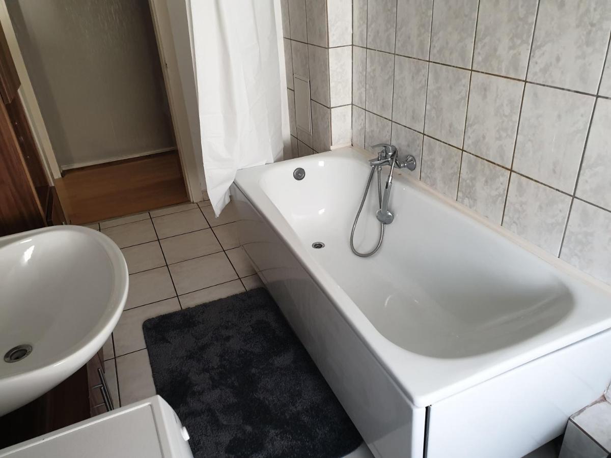 Gaestewohnung Pirmasens Esterno foto